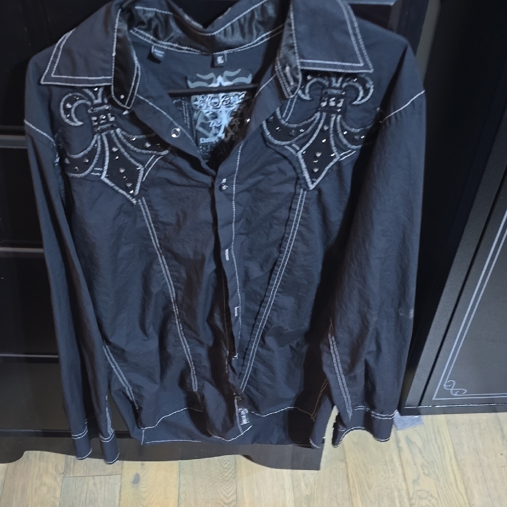 Roar Black Embroidered Shirt